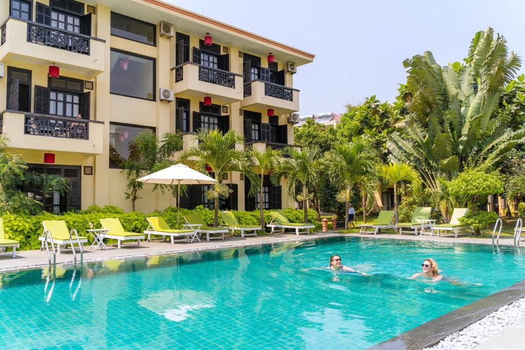 Hotel Deal