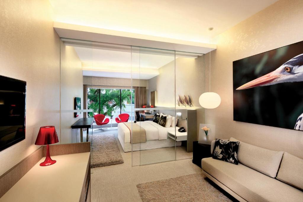 Hotel Deal