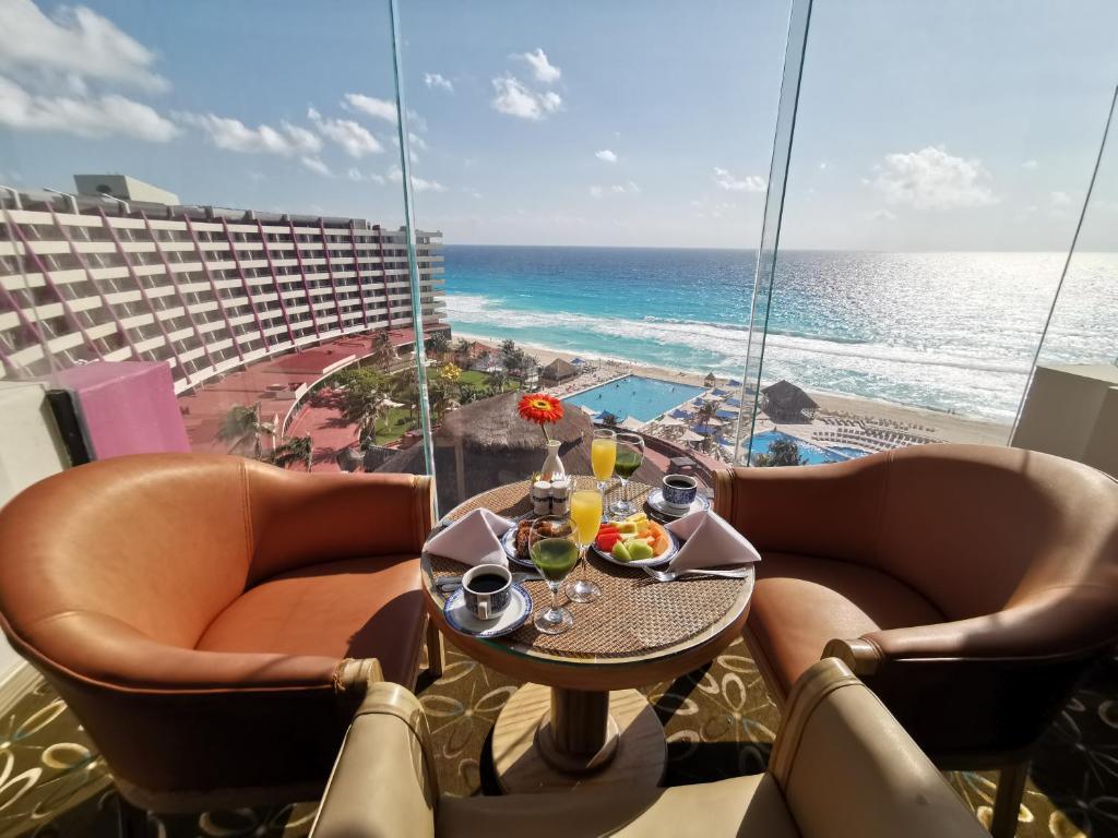 Hotel Deal
