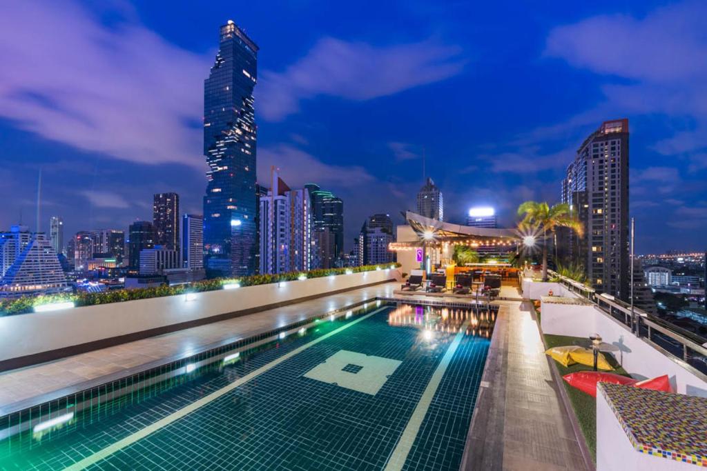 Hotel Deal
