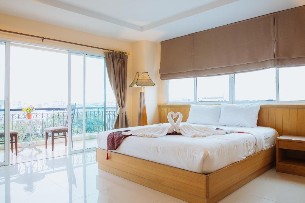Hotel Deal