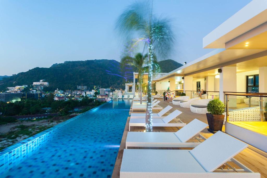 Hotel Deal