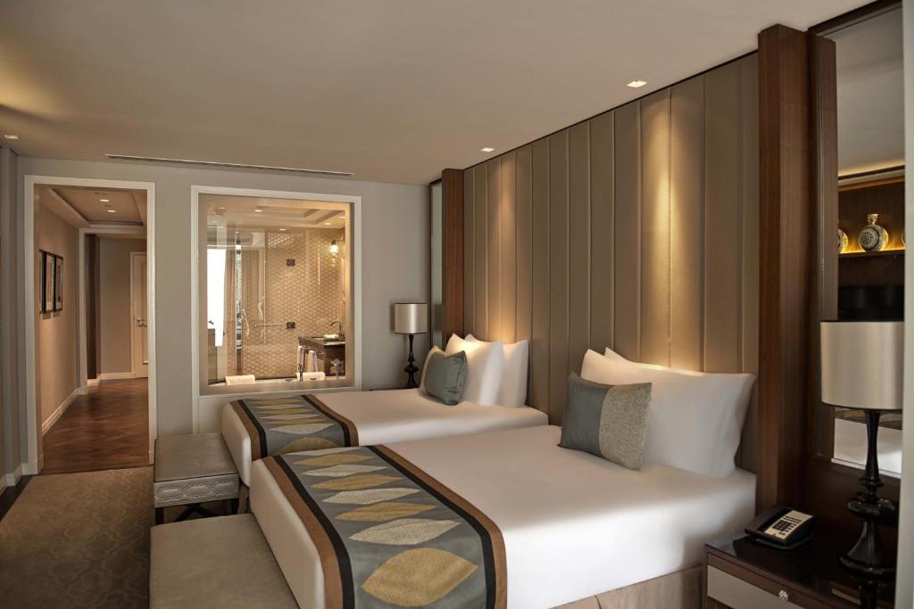Hotel Deal