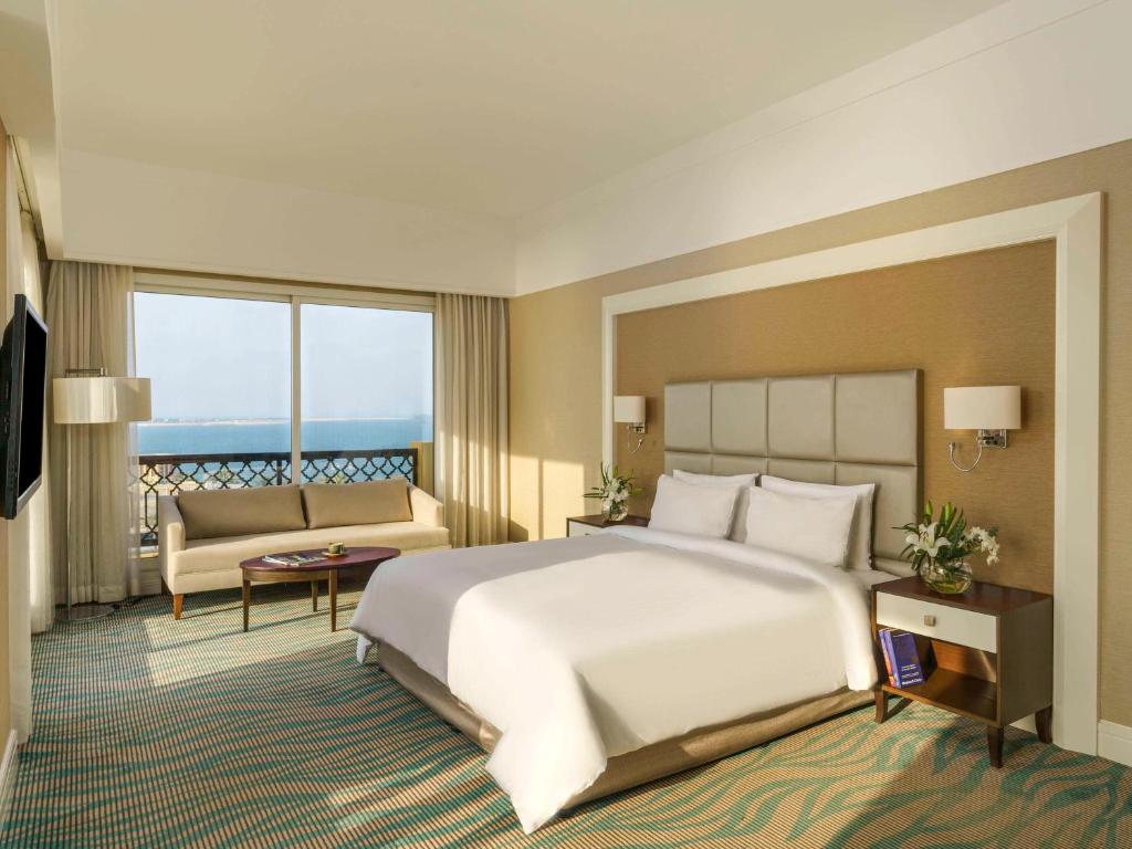 Hotel Deal