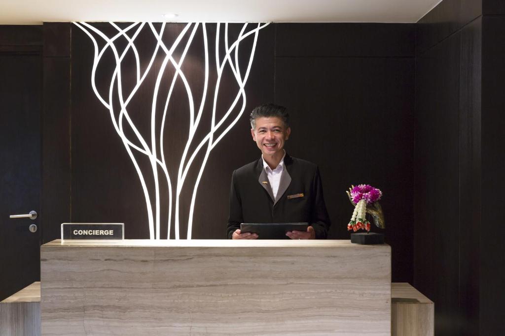 Hotel Deal