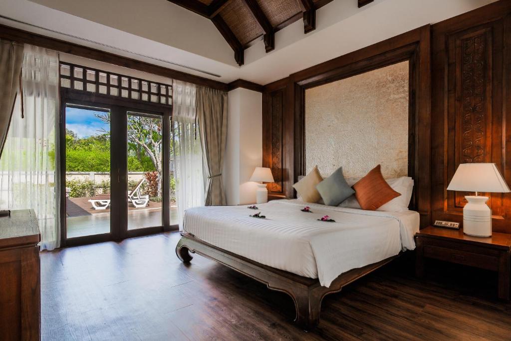 Hotel Deal