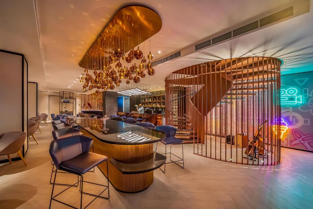 Hotel Deal