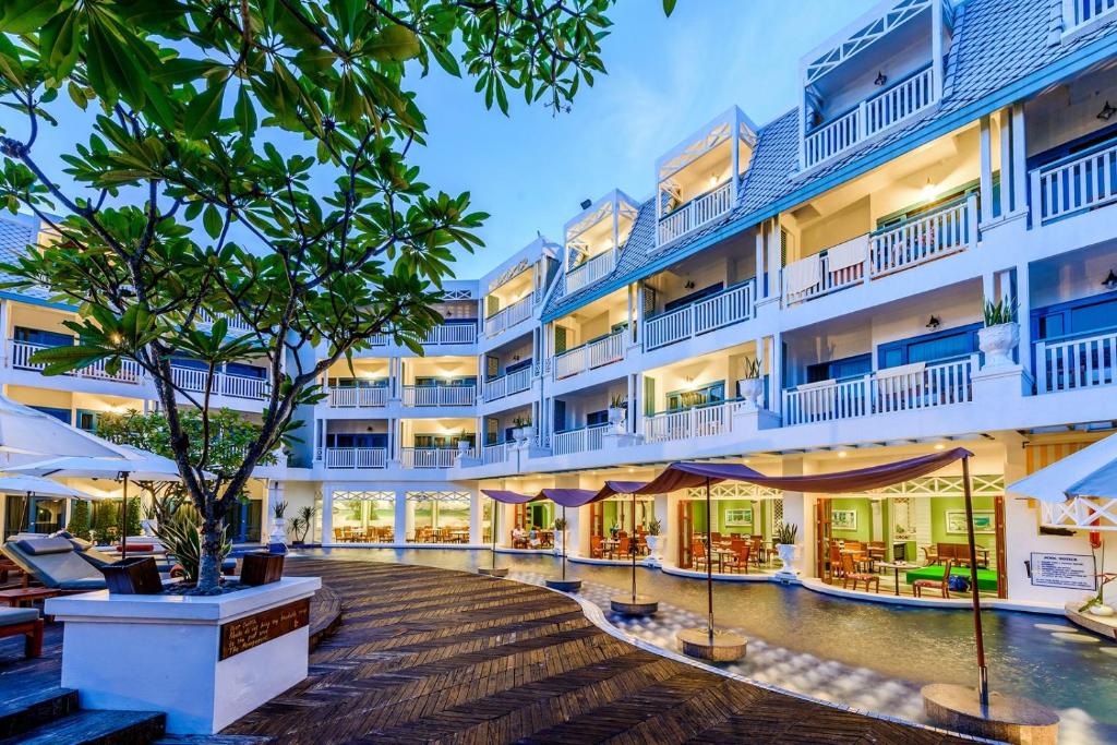Hotel Deal