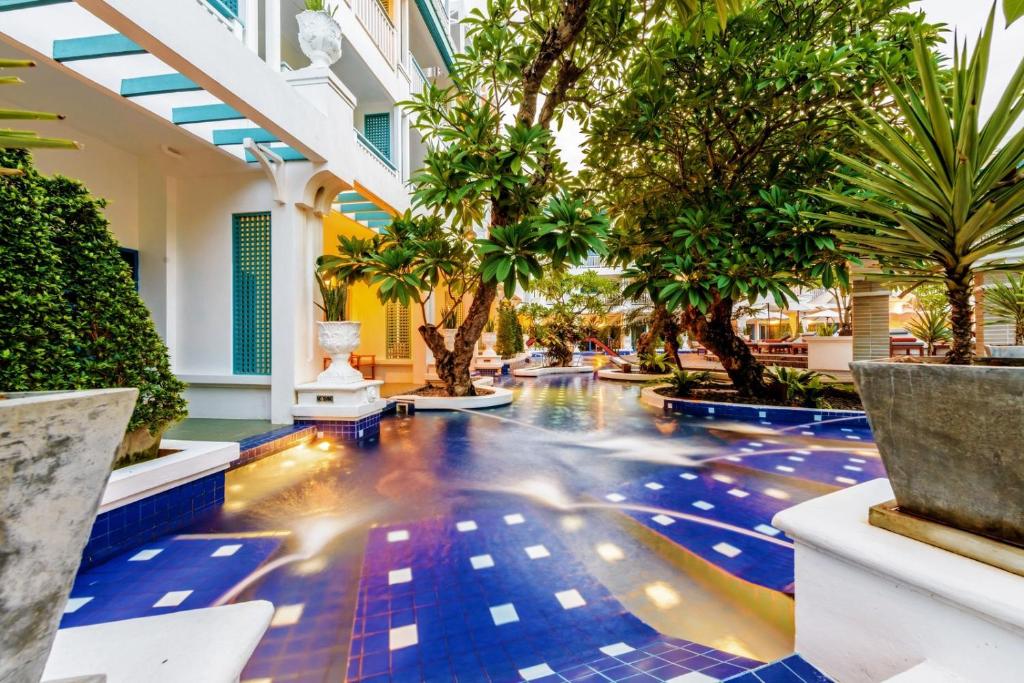 Hotel Deal