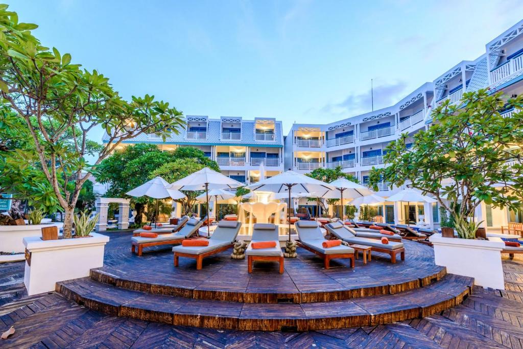 Hotel Deal